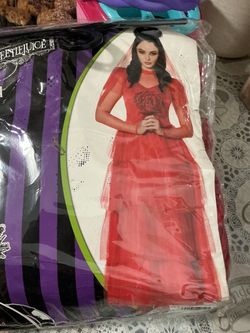 Beetlejuice Lydia Bride  adult costume small size