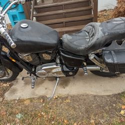 2001 Honda Shadow VT 1100