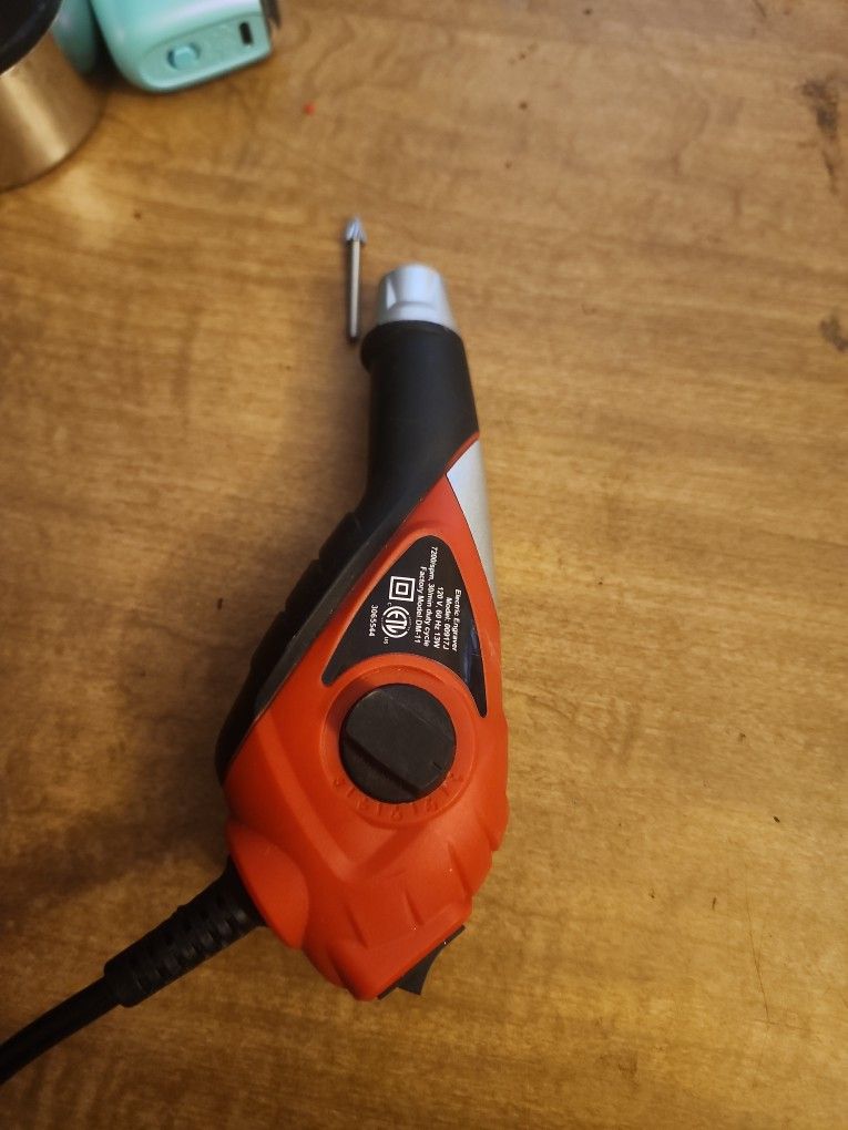 Engraver