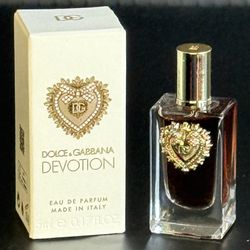 Lots of amazing items available 