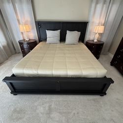Master King Bedroom Set