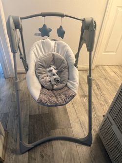 Baby swing