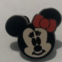 Disney Cute Characters Minnie Mouse Face Head Booster Trading Pin