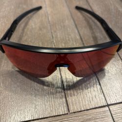 Oakley Corridor 009248