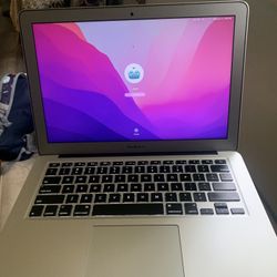 APPLE MAC LAPTOP FOR SALE