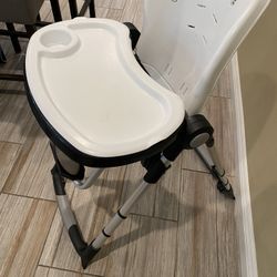 Baby High Chair - Very Sturdy, Versatile, Easy To Clean!