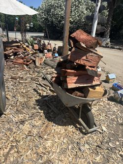 Firewood / Firewood