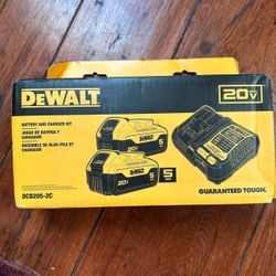 Dewalt 5 AH Battery Combo 