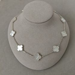 VCA Clover Mother Okay 10 Flower Necklace 