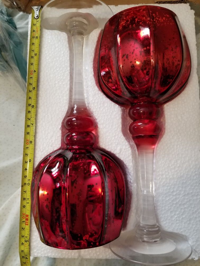 Goblets votive holder
