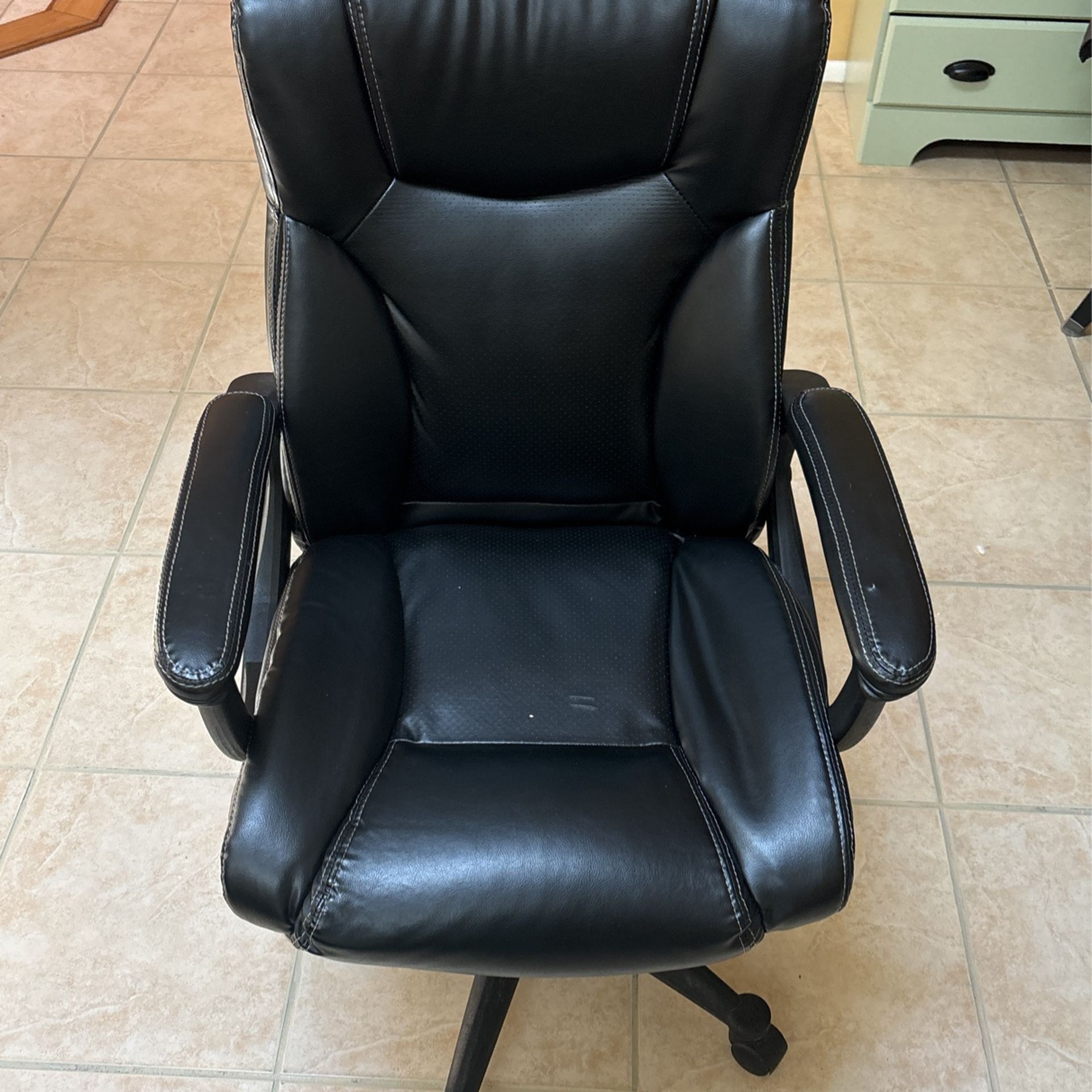Broyhill Office Chair