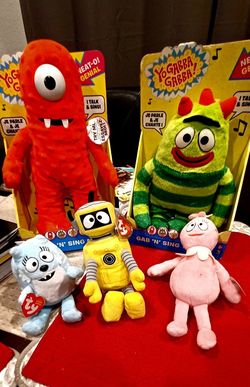 Yo Gabba Gabba Talking Muno Brobee & Plushies  Ty
