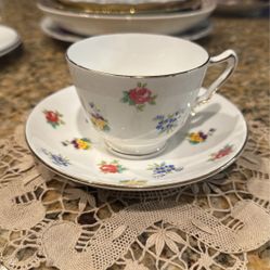 Bone China Tea Cup And Saucer - Made In England