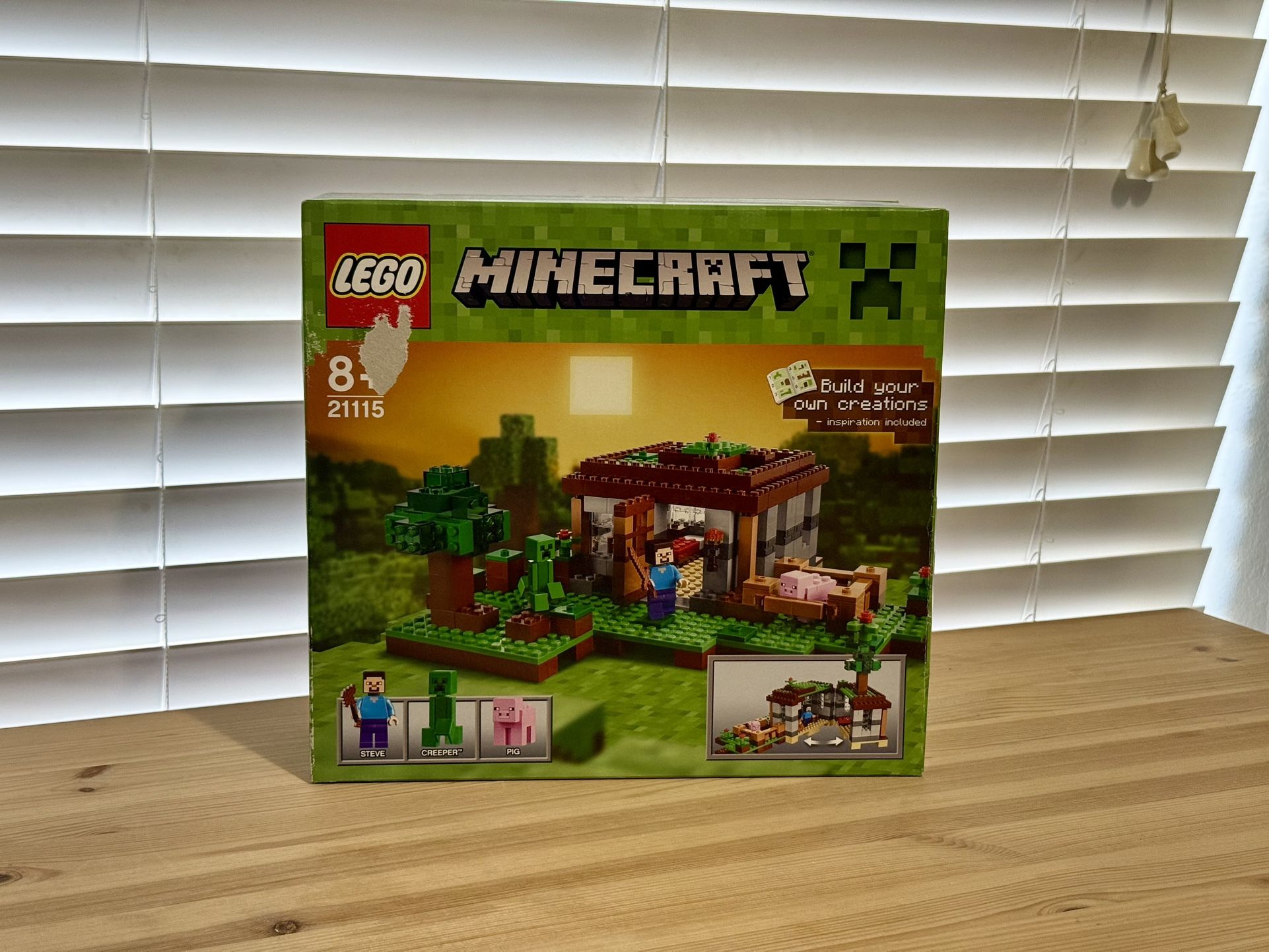 Lego Minecraft 21115