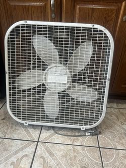 Holmes Fan $10