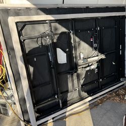 Adjustable Bed Frame with Remote – Great Working Condition! Queen Size Bed Only