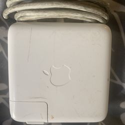 MacBook Pro Charger