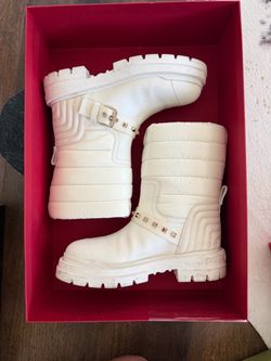 Valentino Garavani White Biker Boots – Size 38 – $1,190 Retail
