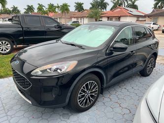 2021 Ford Escape Hybrid