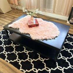 *FREE* Black Coffee Table