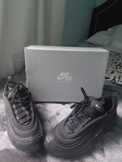 Nike Air Force 1