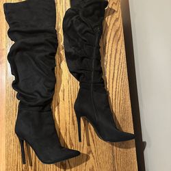 Never Worn  Over The Knee Boots