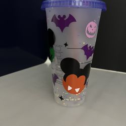 Custom Cups 
