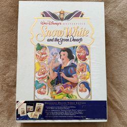 Walt Disney’s Masterpiece  Snow White And The Seven Dwarfs 