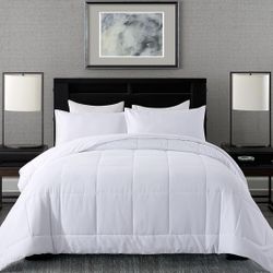 DOWNCOOL Twin XL White Comforter Set -All Season Bedding
