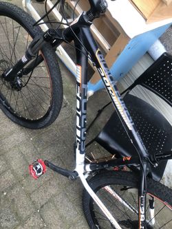 Focus 29R Black Forest bike