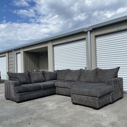 Gray Sectional Couch 