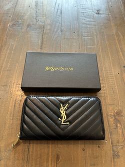 Wallet for women new with box
