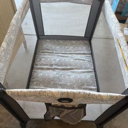 Graco Pack N Play 
