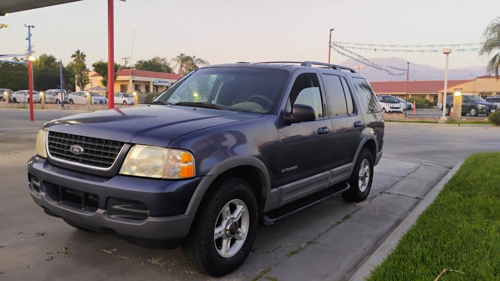2002 Ford Explorer
