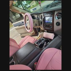 $6500.      For D Expedition  Motor Como Nuevo.   Titular Ala Mano 