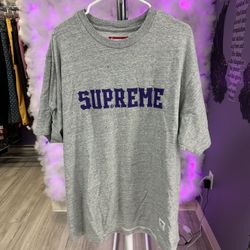 Supreme Tee 