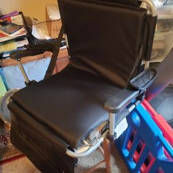 New Stadium Seat With Arms