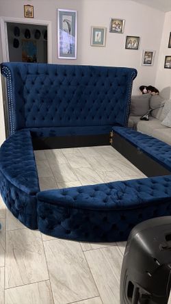 King bed frame