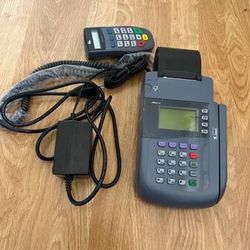 Verifone OMNI 3200 Credit & Debit Card Machine w/Keypad & AC Adaptor