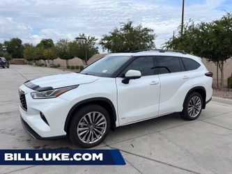 2025 Toyota Highlander Hybrid