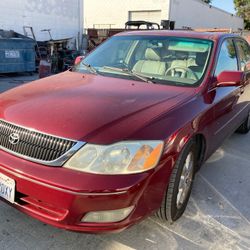 2000 Toyota Avalon