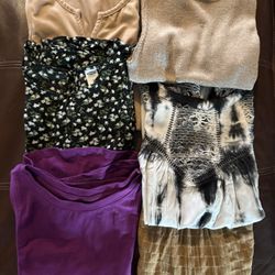 Women’s Sleeveless Tops (Size Medium)