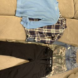 Boys 4-Piece Outfit Bundle – Jeans, Camo Joggers, Black Pants + Layered Tops (Size 6–7)