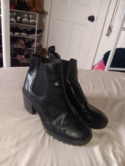 Black Heeled Chelsea Ankle Boots