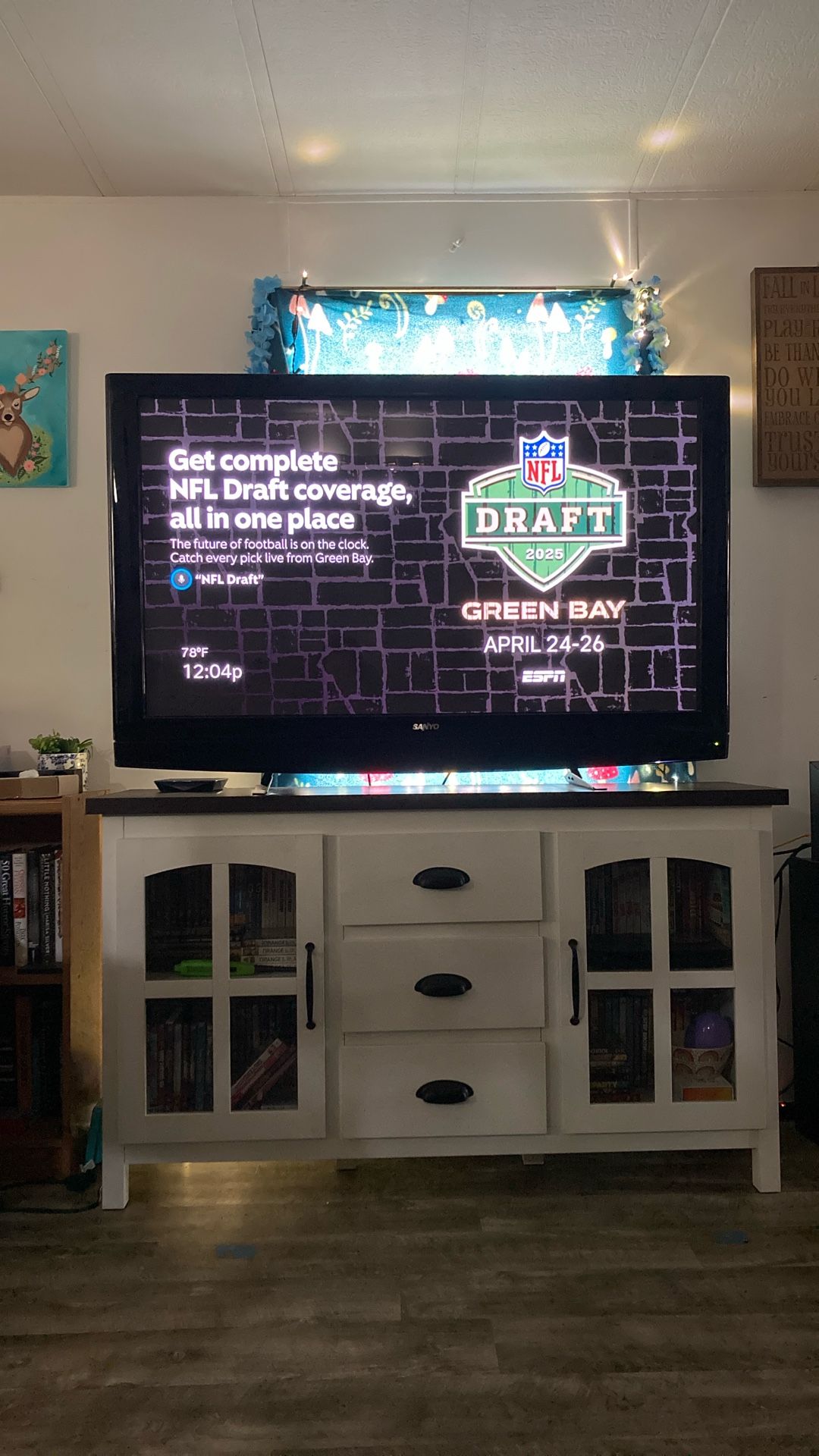 Sanyo DP50749, 48” TV