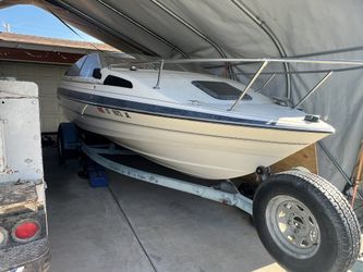 Bayliner Boat With Trailer