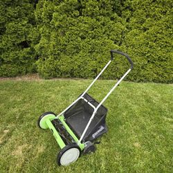 Green works 20in Push Reel Lawn Mower
