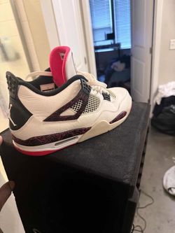 Jordan 4 “Infrared”