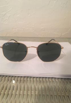 Literally brand new unworn Ray-Ban sunglasses