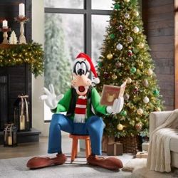 Disney 4 ft. Animated Holiday Goofy Animatronic Home Depot A4 2025